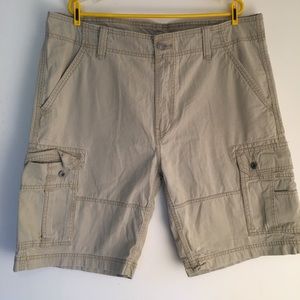Levi’s cargo shorts